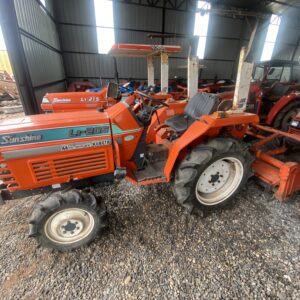 TRACTOR KUBOTA L1-205