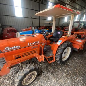 TRACTOR KUBOTA L1-215