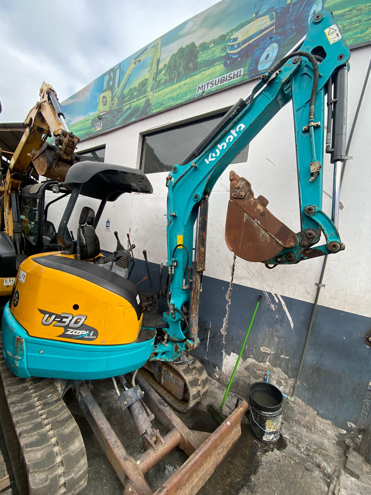 MINI EXCAVADORA KUBOTA U-30