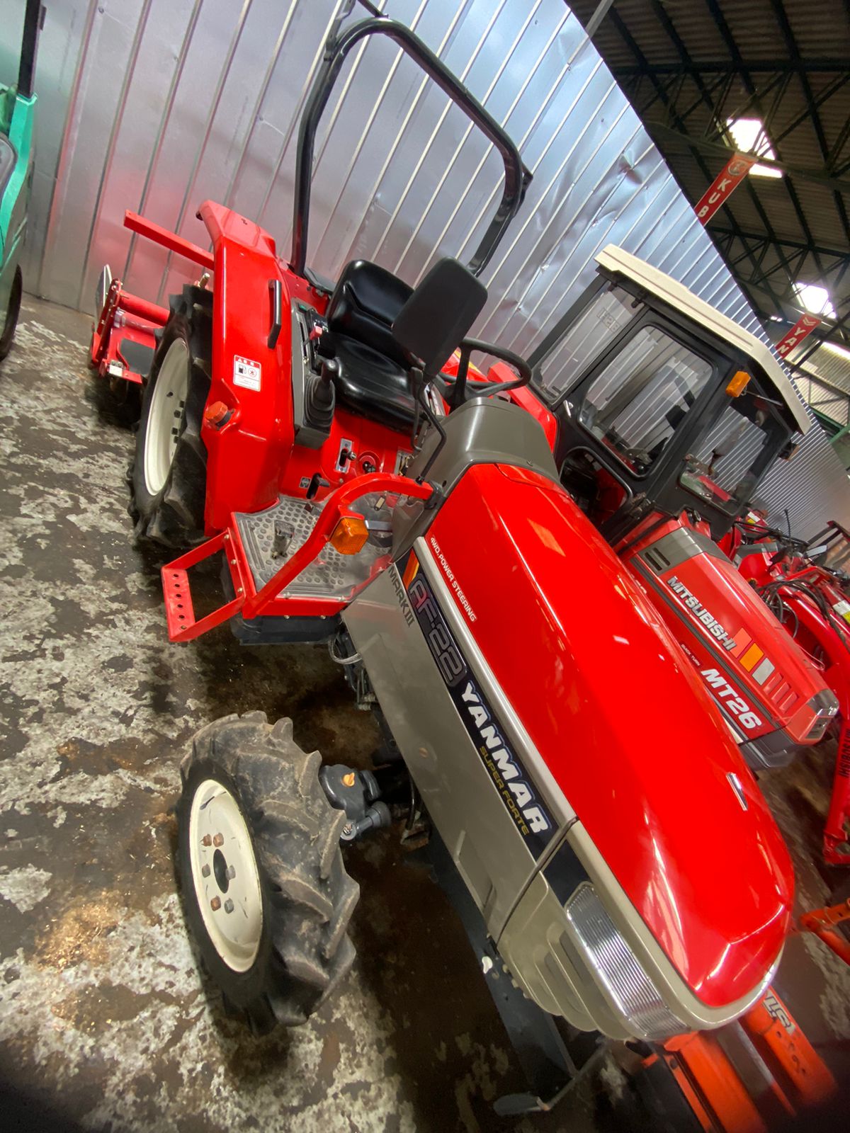 TRACTOR YANMAR AF-22