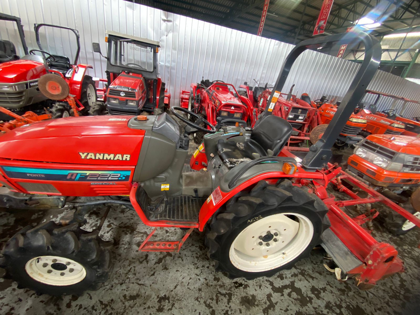 TRACTOR YANMAR AF-222s