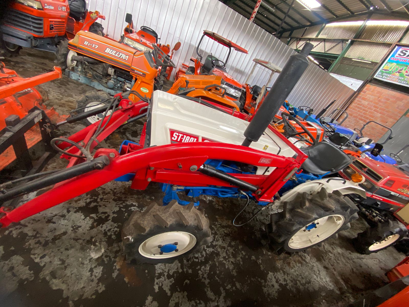 TRACTOR SATOH ST-1801D