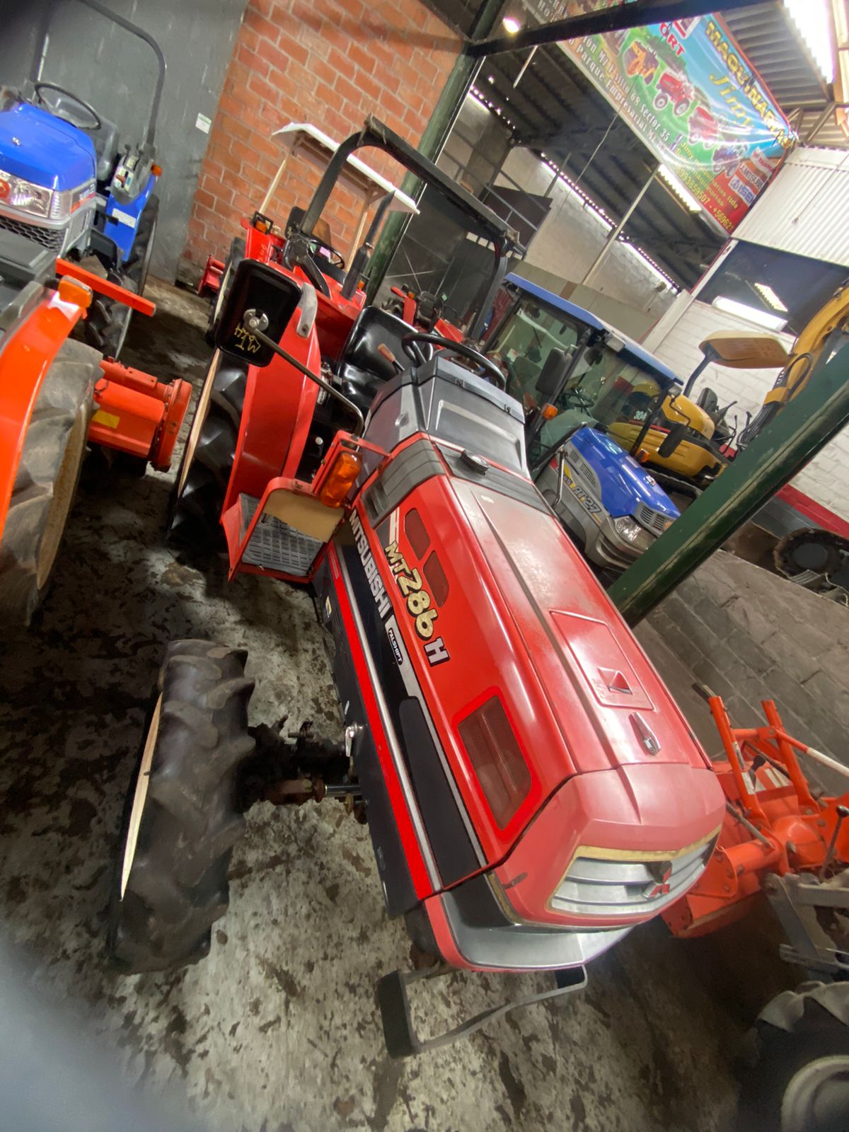 TRACTOR MITSUBISHI MT-286H - Imagen 3