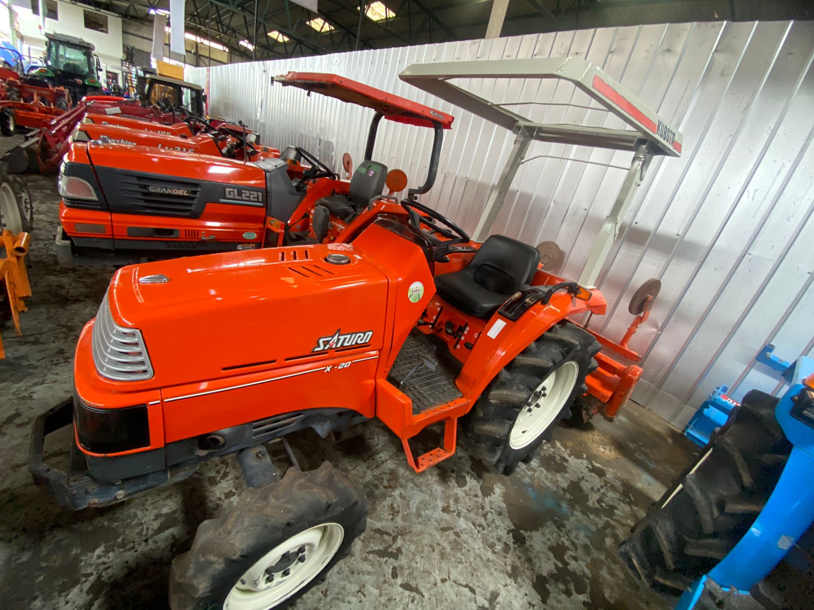 TRACTOR KUBOTA SATURA X-20