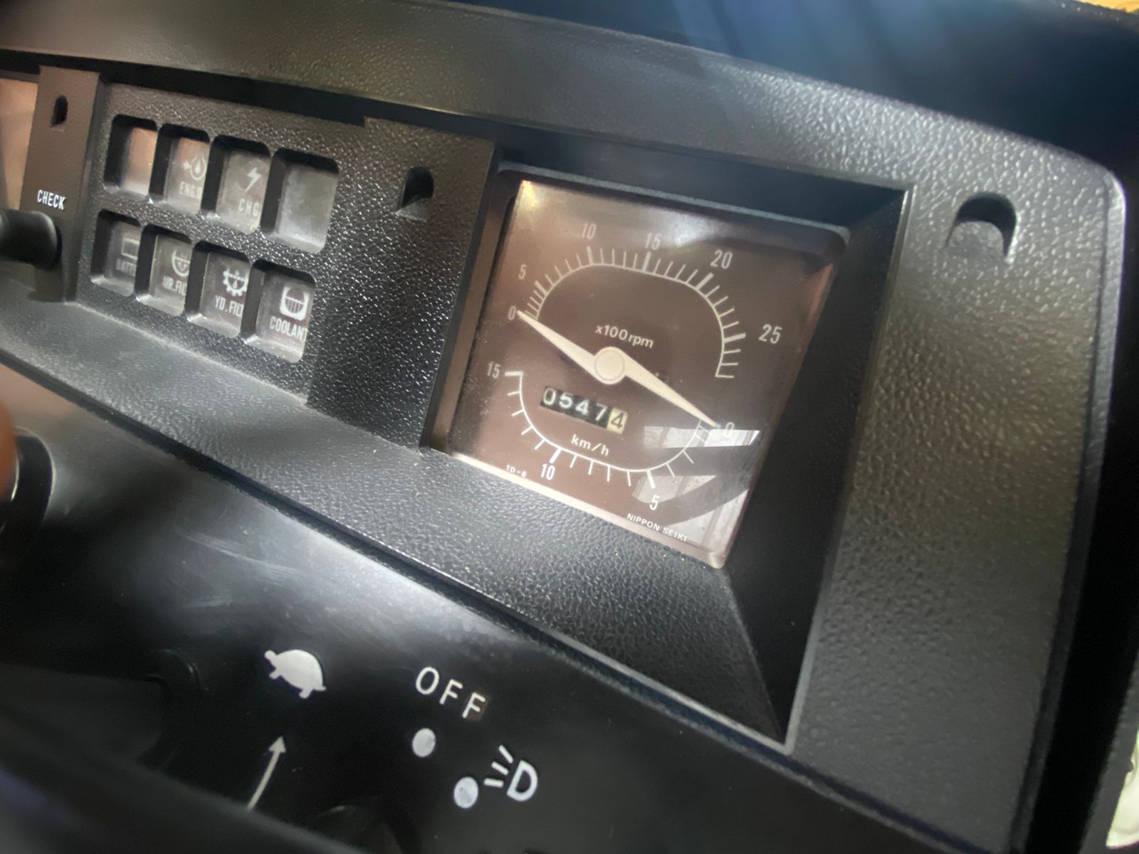 TRACTOR MITSUBISHI MT-2201D - Imagen 6