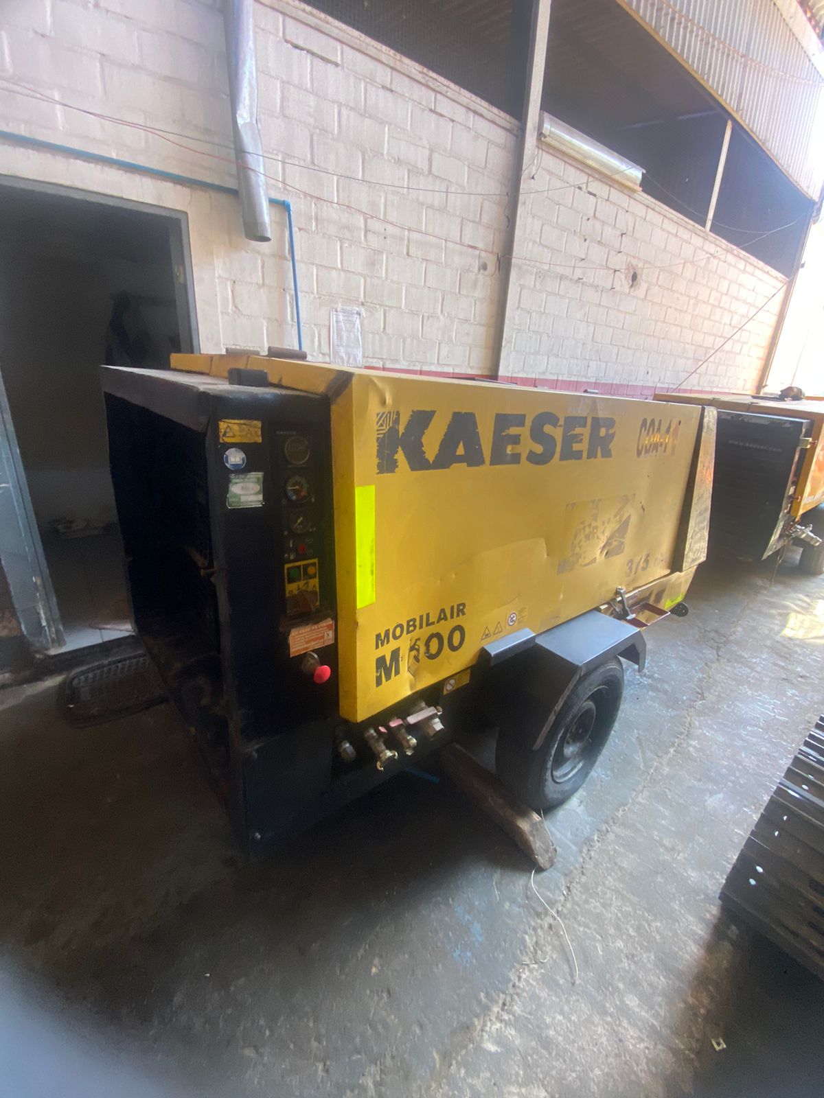 COMPRESOR DE AIRE KAESER M-100