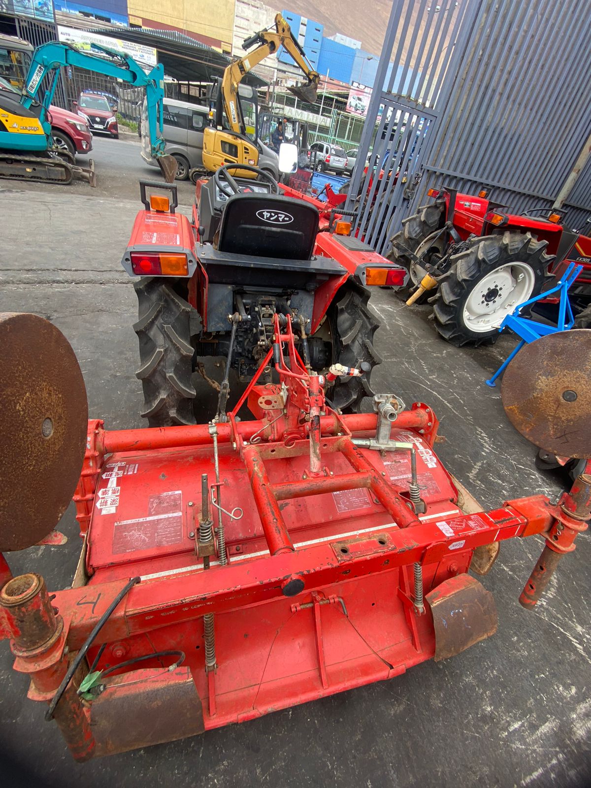 TRACTOR YANMAR F-195 - Imagen 4