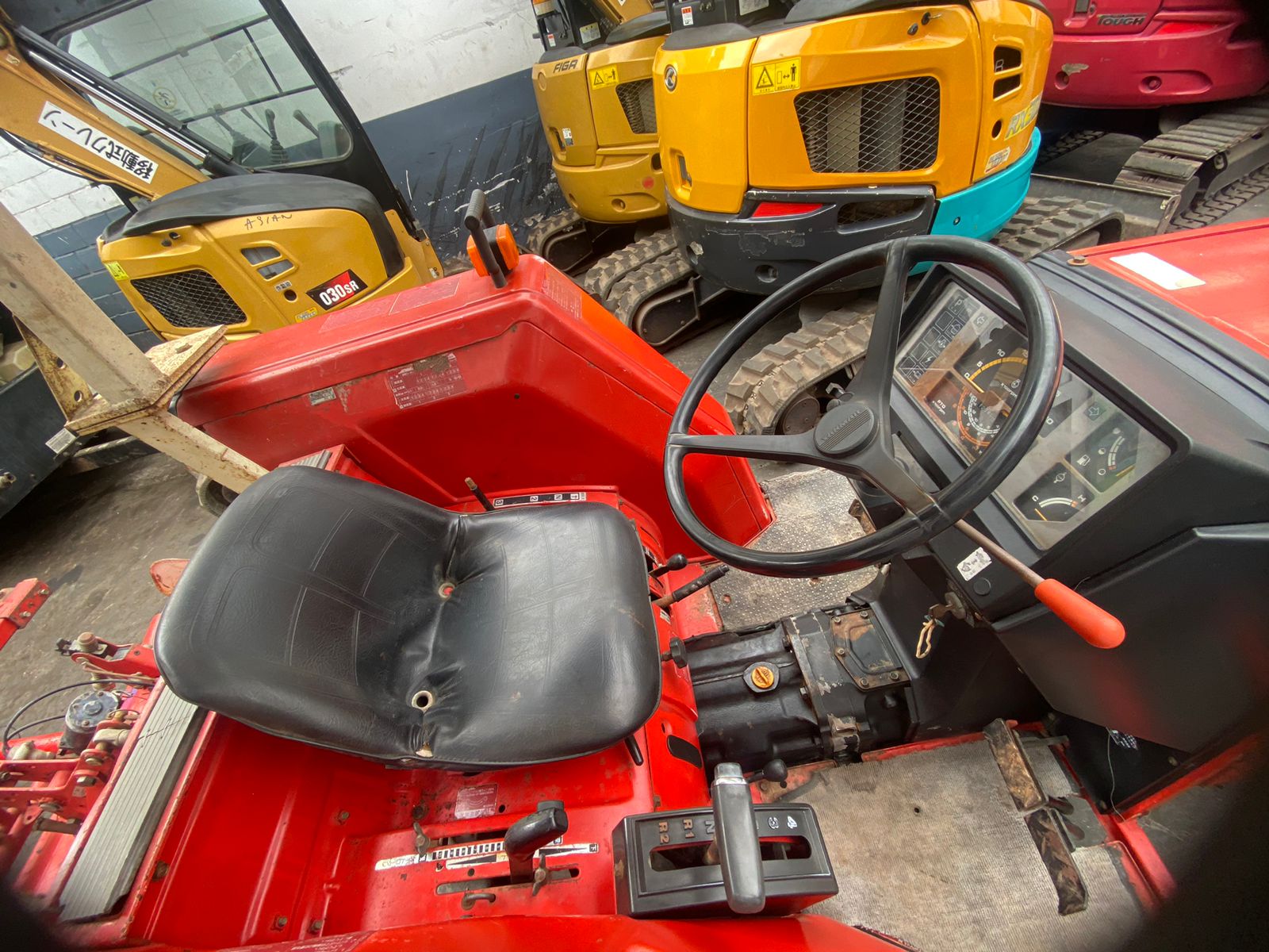 TRACTOR YANMAR FX-28D - Imagen 5