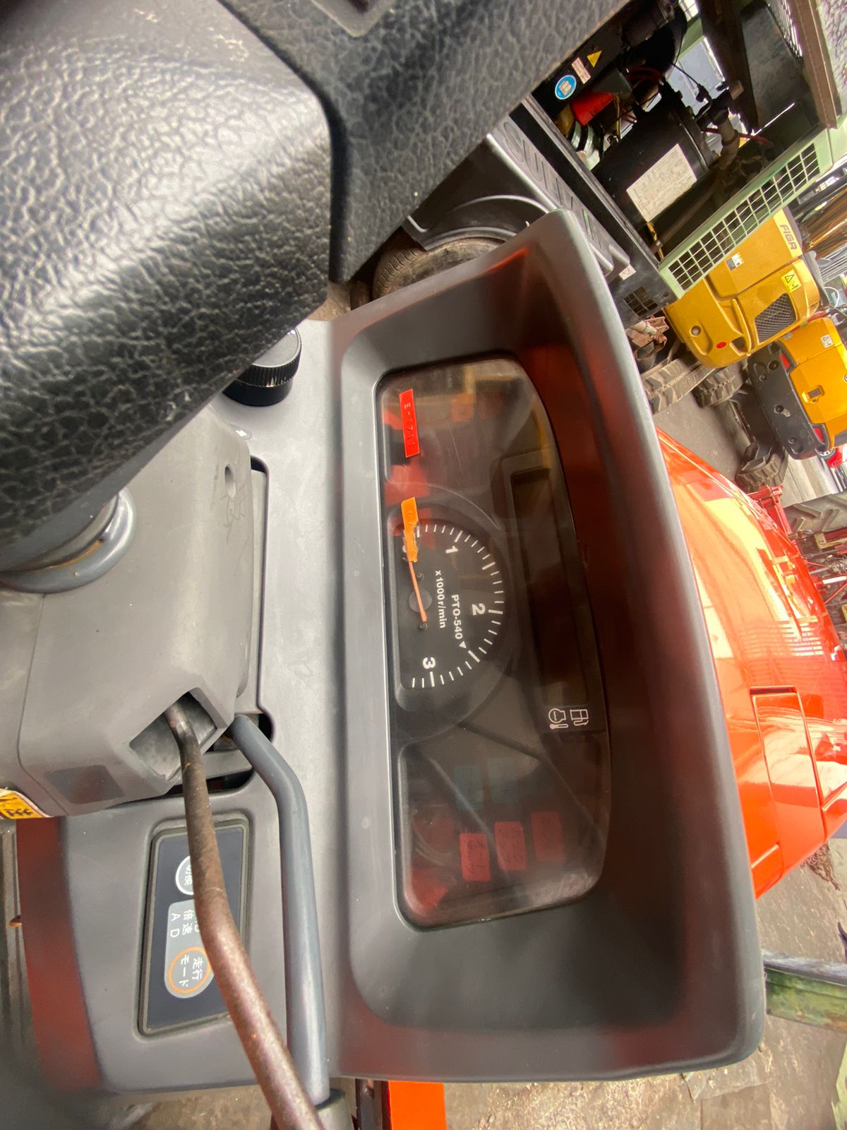 TRACTOR KUBOTA KL-21 - Imagen 5