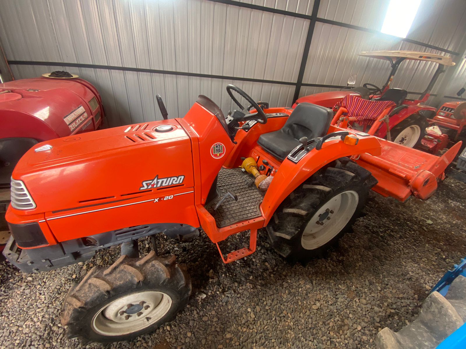 TRACTOR KUBOTA SATURA X-20