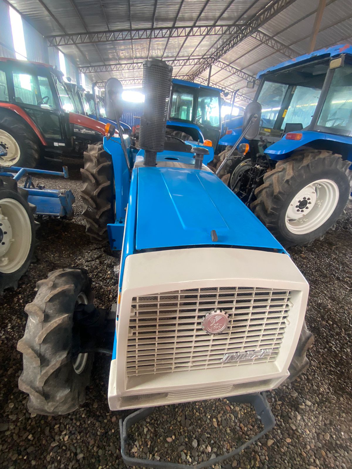 TRACTOR MITSUBISHI MT-3201D - Imagen 2