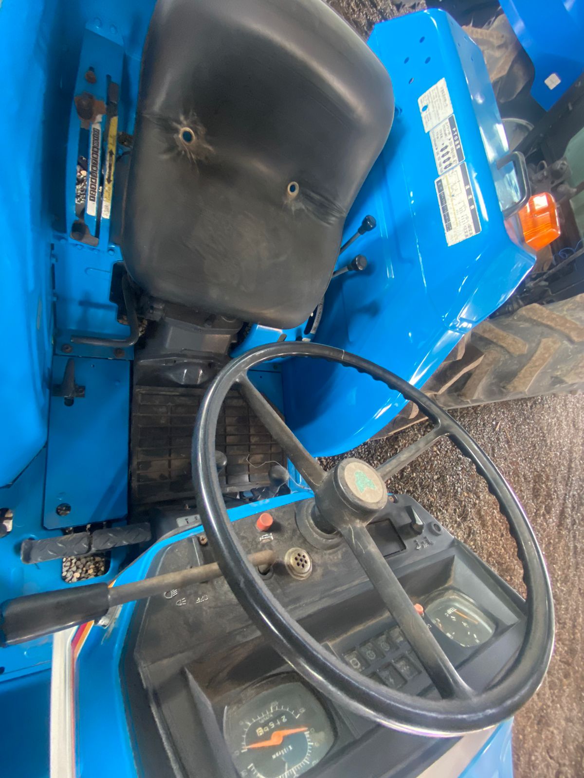 TRACTOR MITSUBISHI MT-3201D - Imagen 5