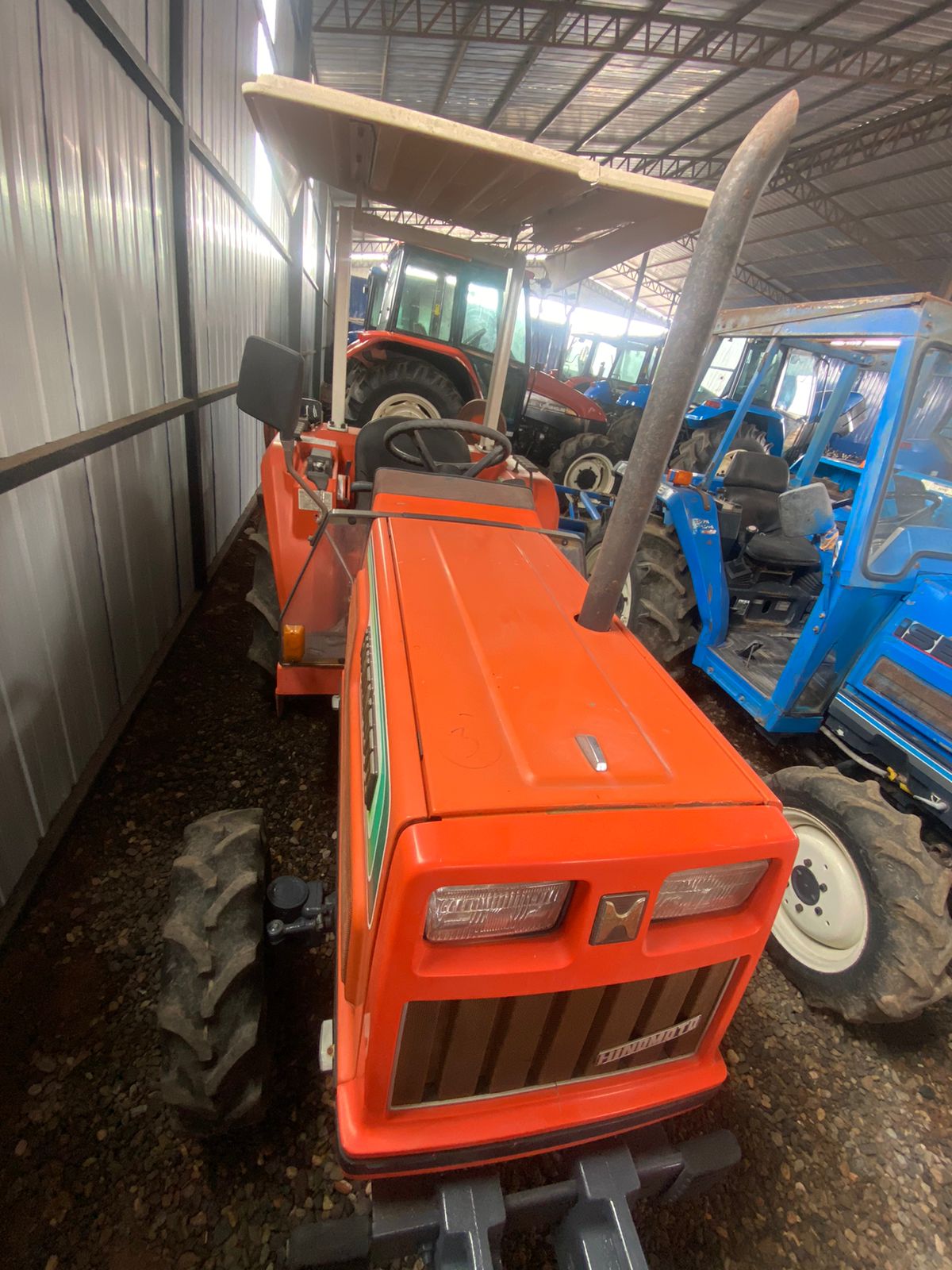 TRACTOR HINOMOTO N-209 - Imagen 2