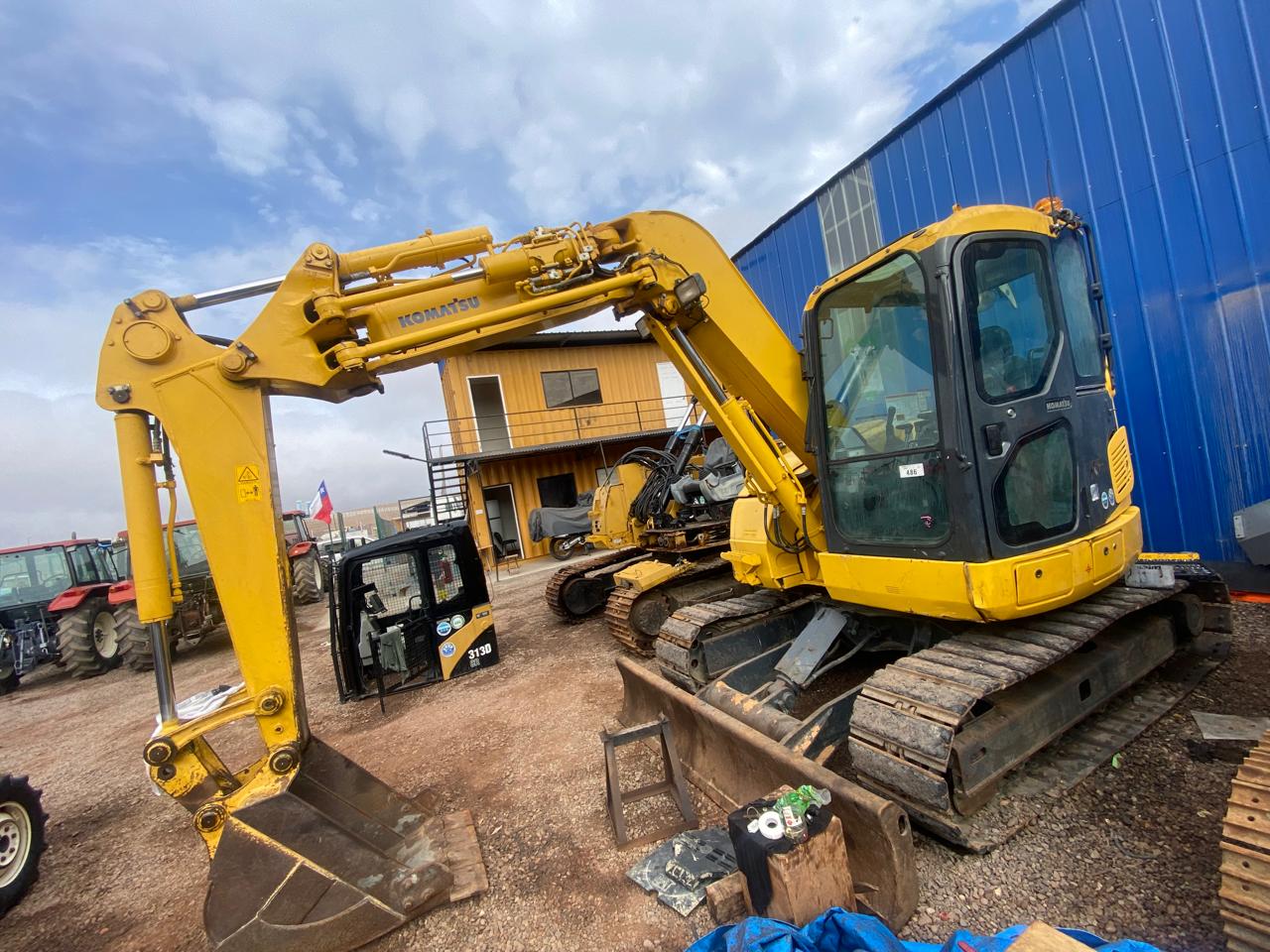 EXCAVADORA KOMATSU PC-78UU