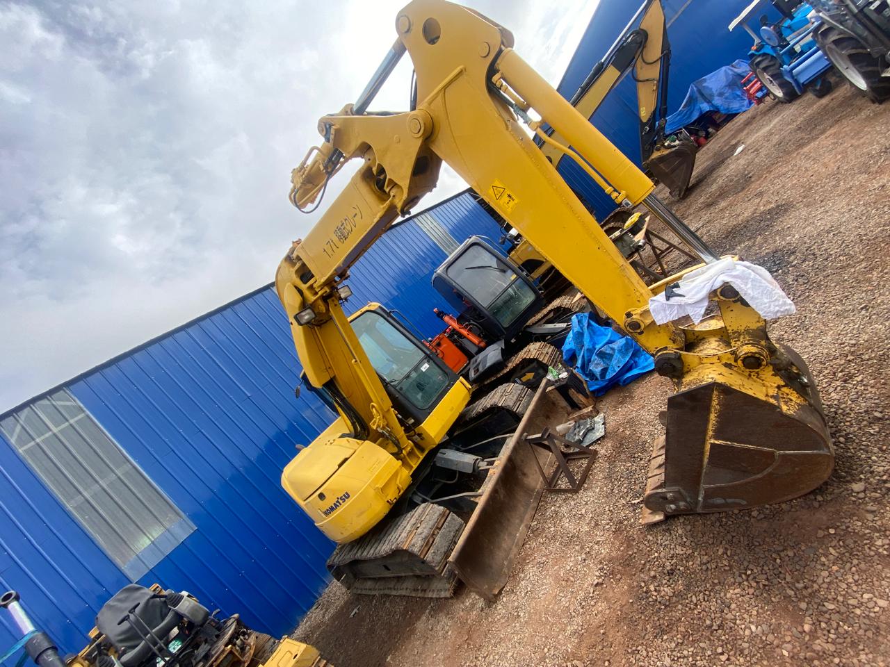 EXCAVADORA KOMATSU PC-78UU - Imagen 3