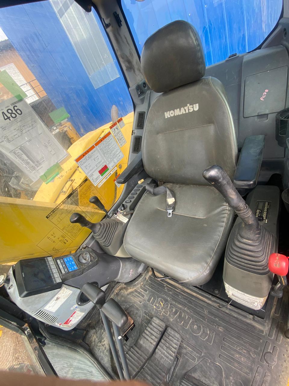 EXCAVADORA KOMATSU PC-78UU - Imagen 4