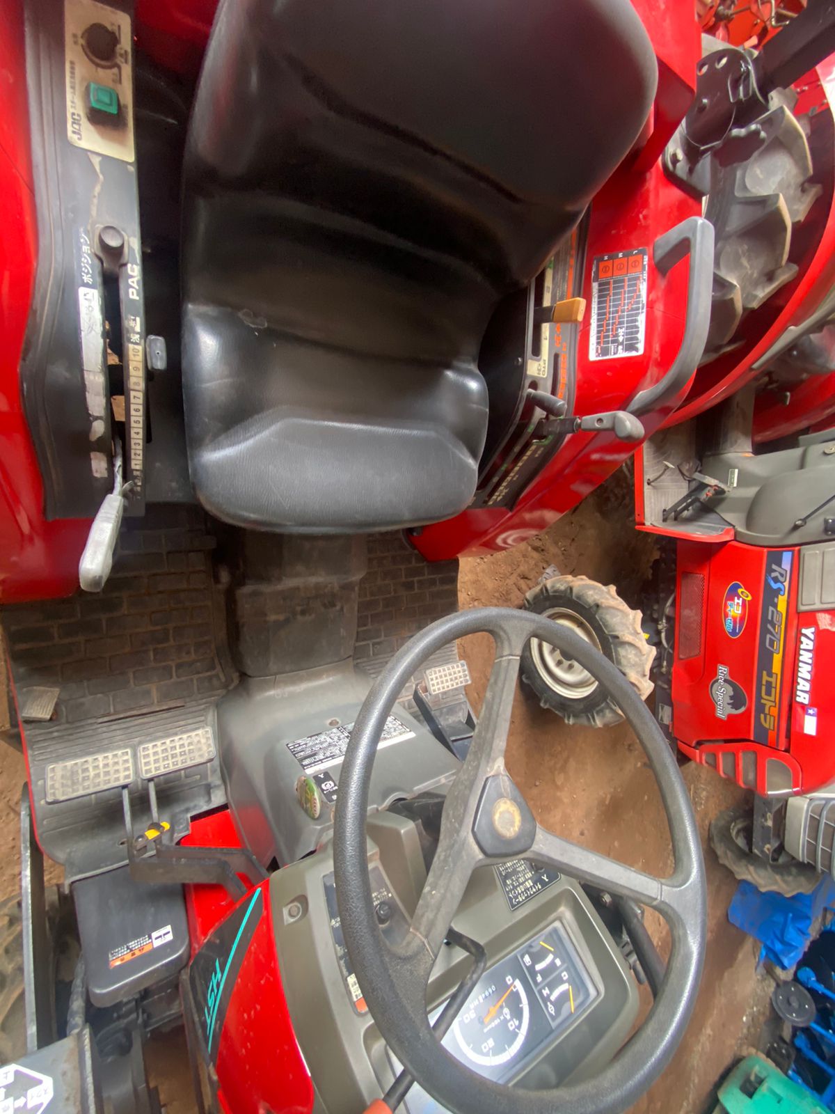 TRACTOR MITSUBISHI MT R-250 - Imagen 5