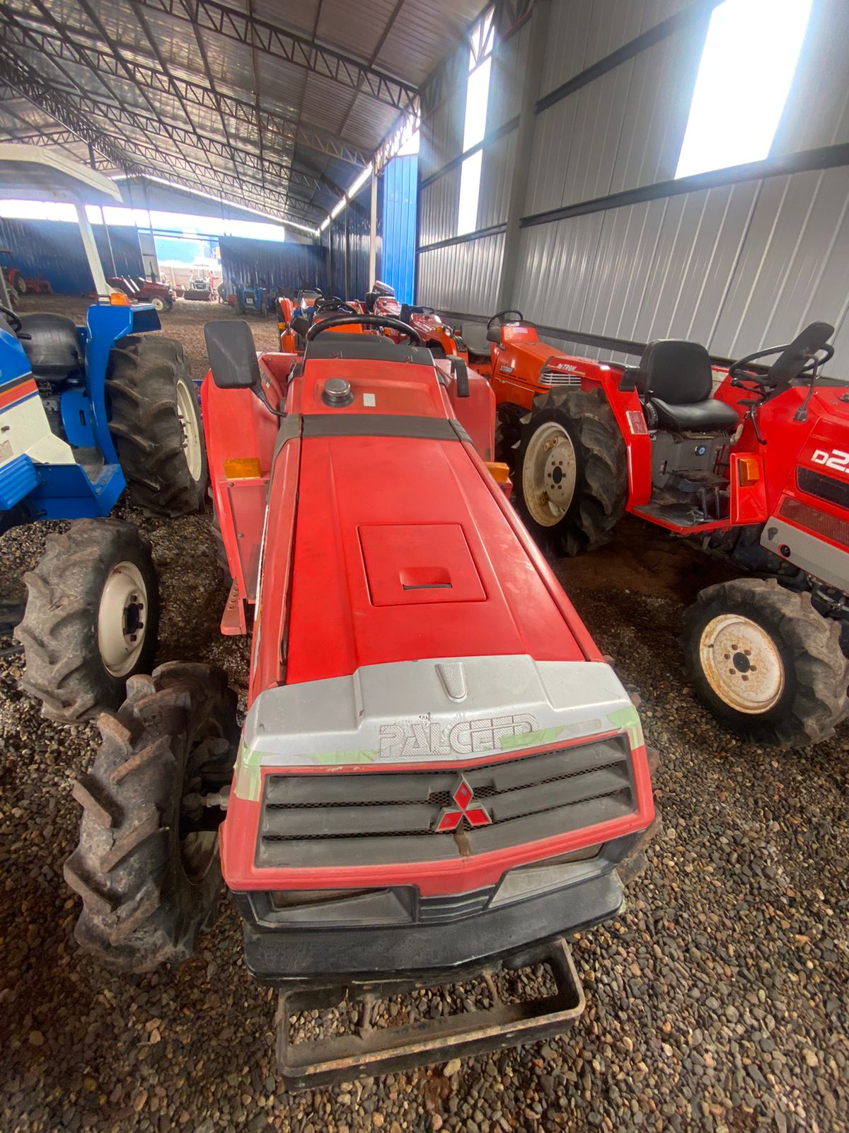 TRACTOR MITSUBISHI MT-24 - Imagen 3