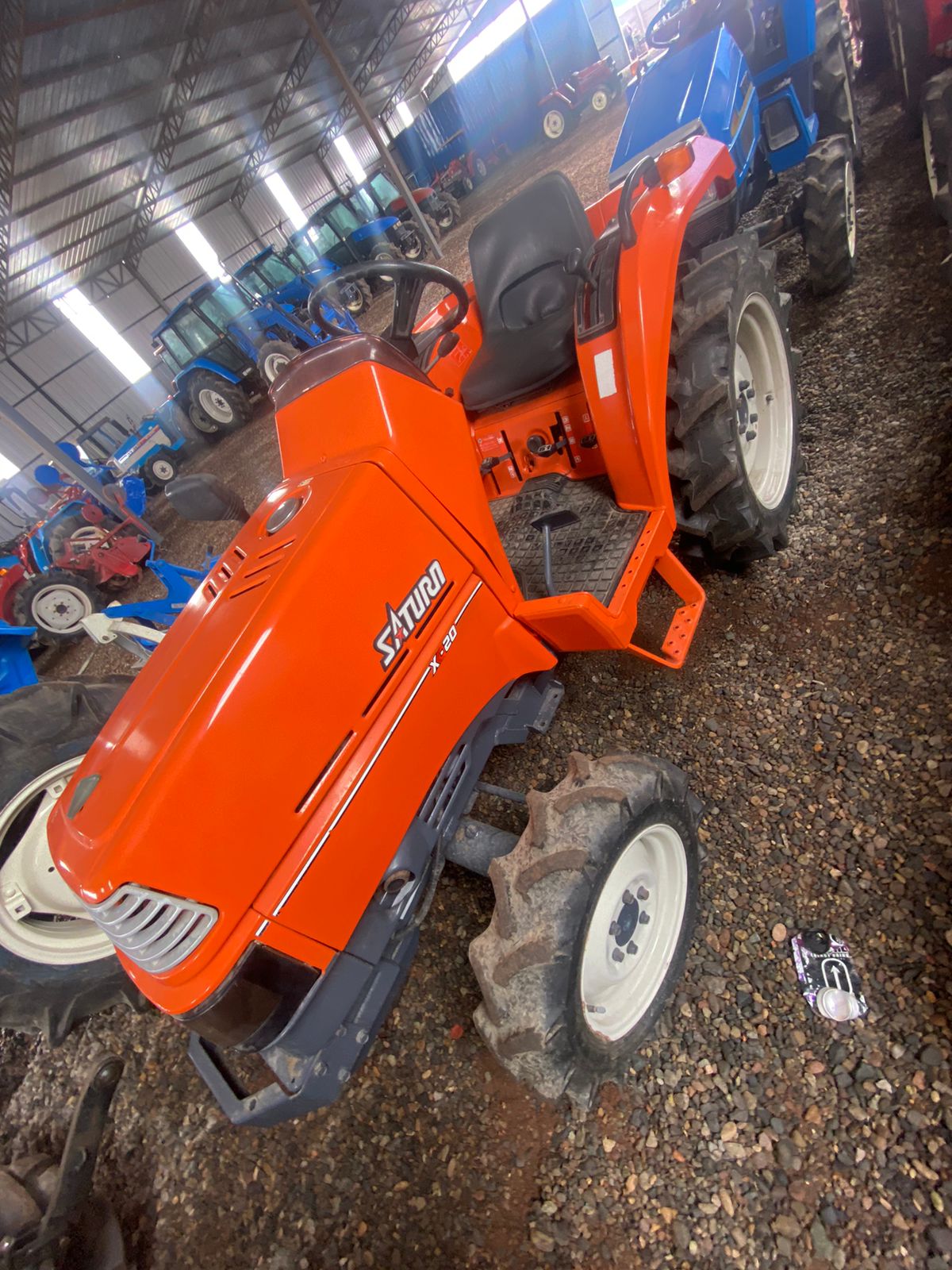 TRACTOR KUBOTA SATURA X-20