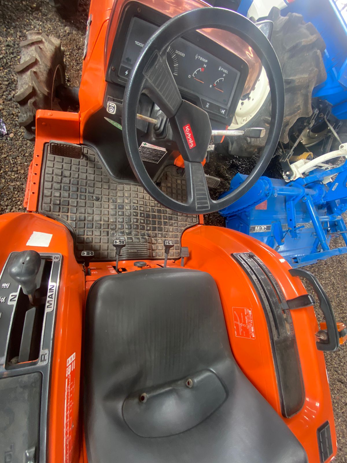 TRACTOR KUBOTA SATURA X-20 - Imagen 5