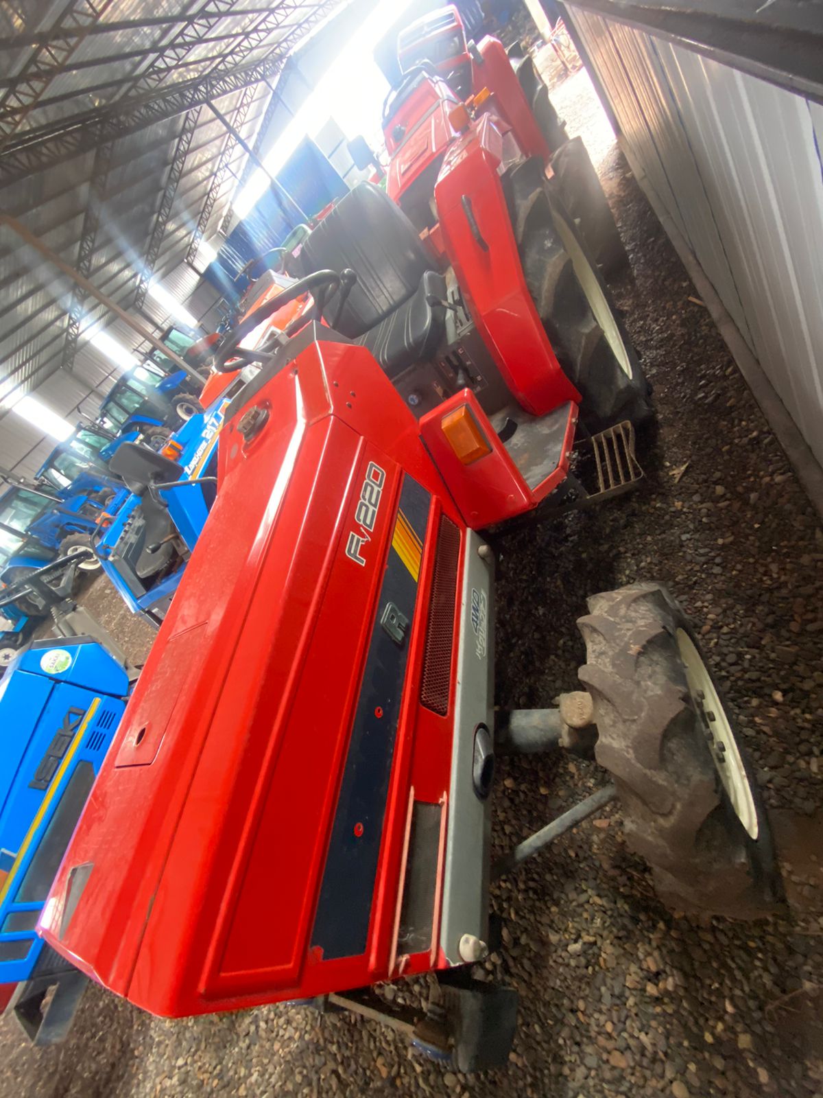 TRACTOR YANMAR F-220 - Imagen 3