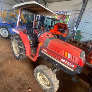 TRACTOR MITSUBISHI MT-24 CON TECHO