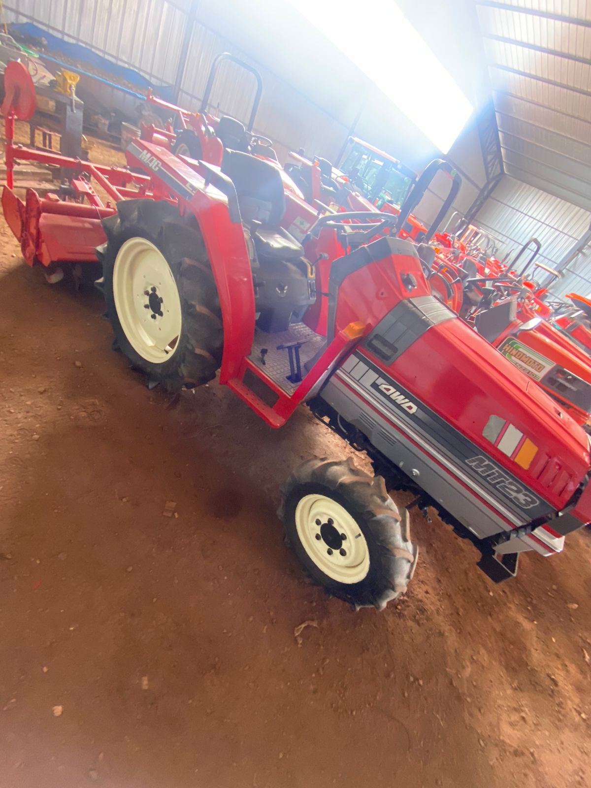 TRACTOR MITSUBISHI MT-23 - Imagen 3