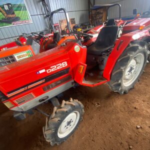 TRACTOR SHIBAURA D-228