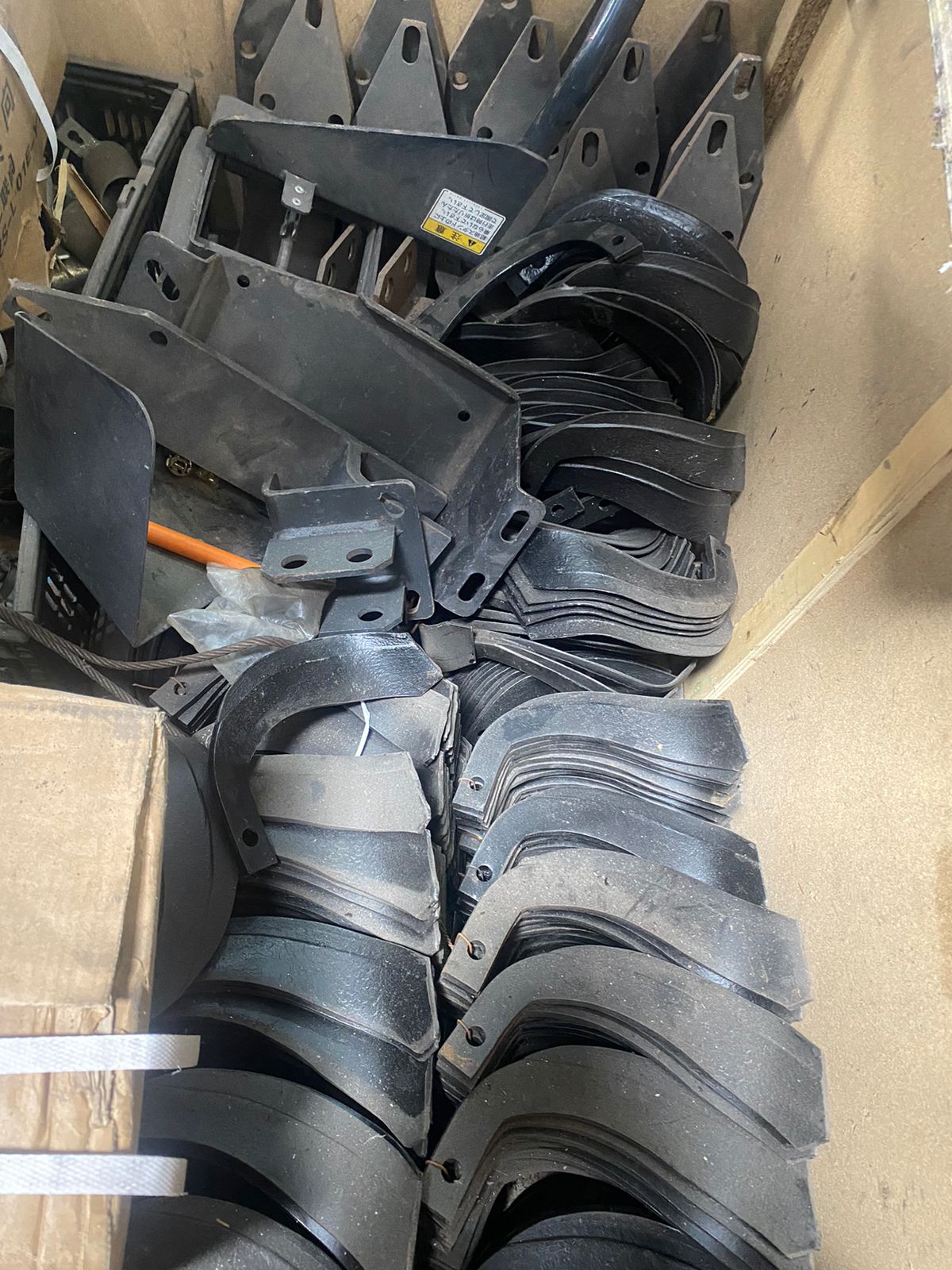 CUCHILLAS PARA ROTOVATOR NUEVAS - Imagen 2