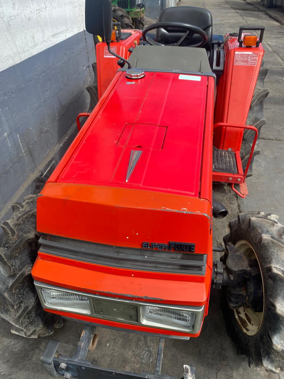 TRACTOR YANMAR F255 - Imagen 3