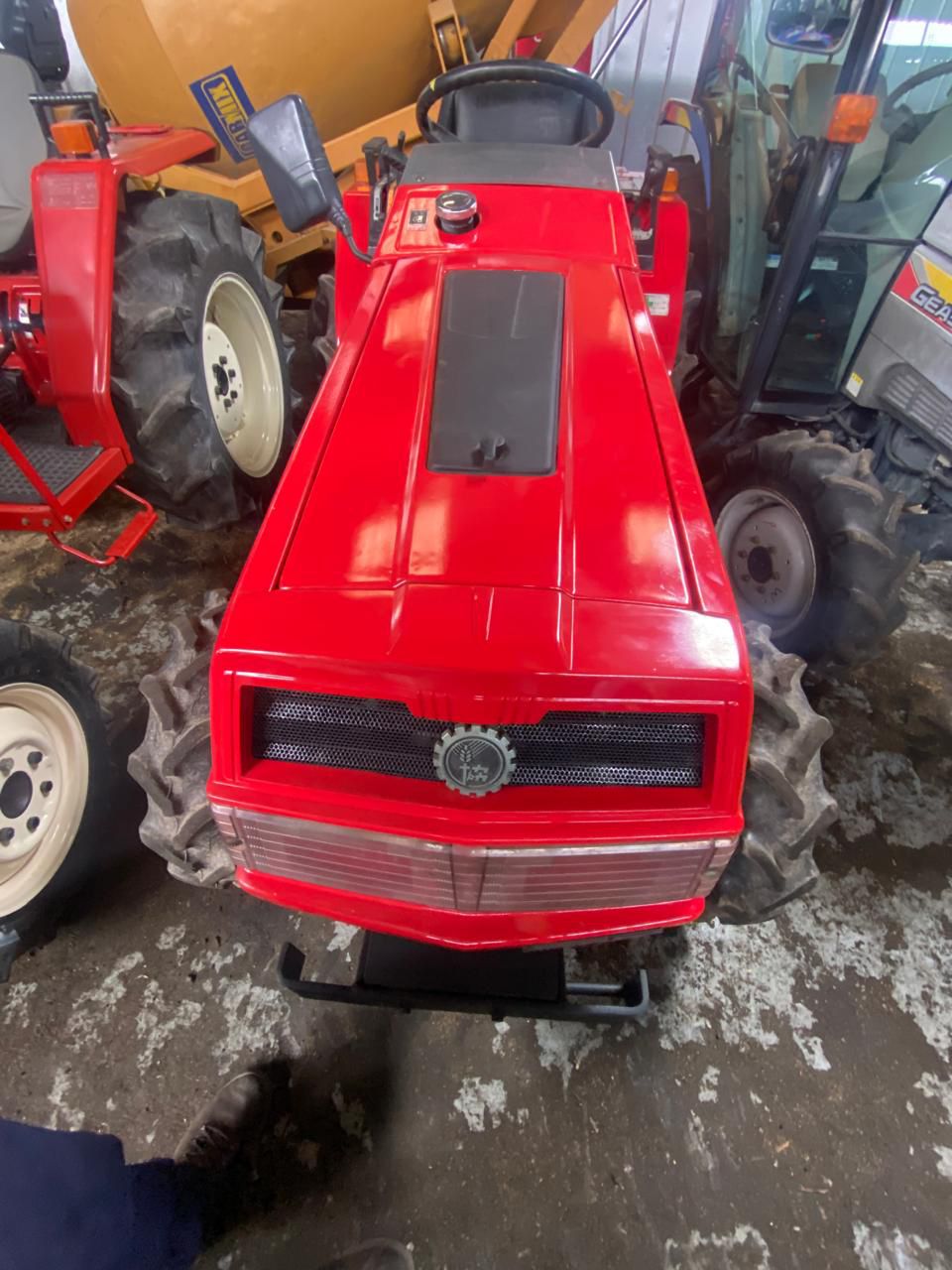 TRACTOR MITSUBISHI MT20 - Imagen 2