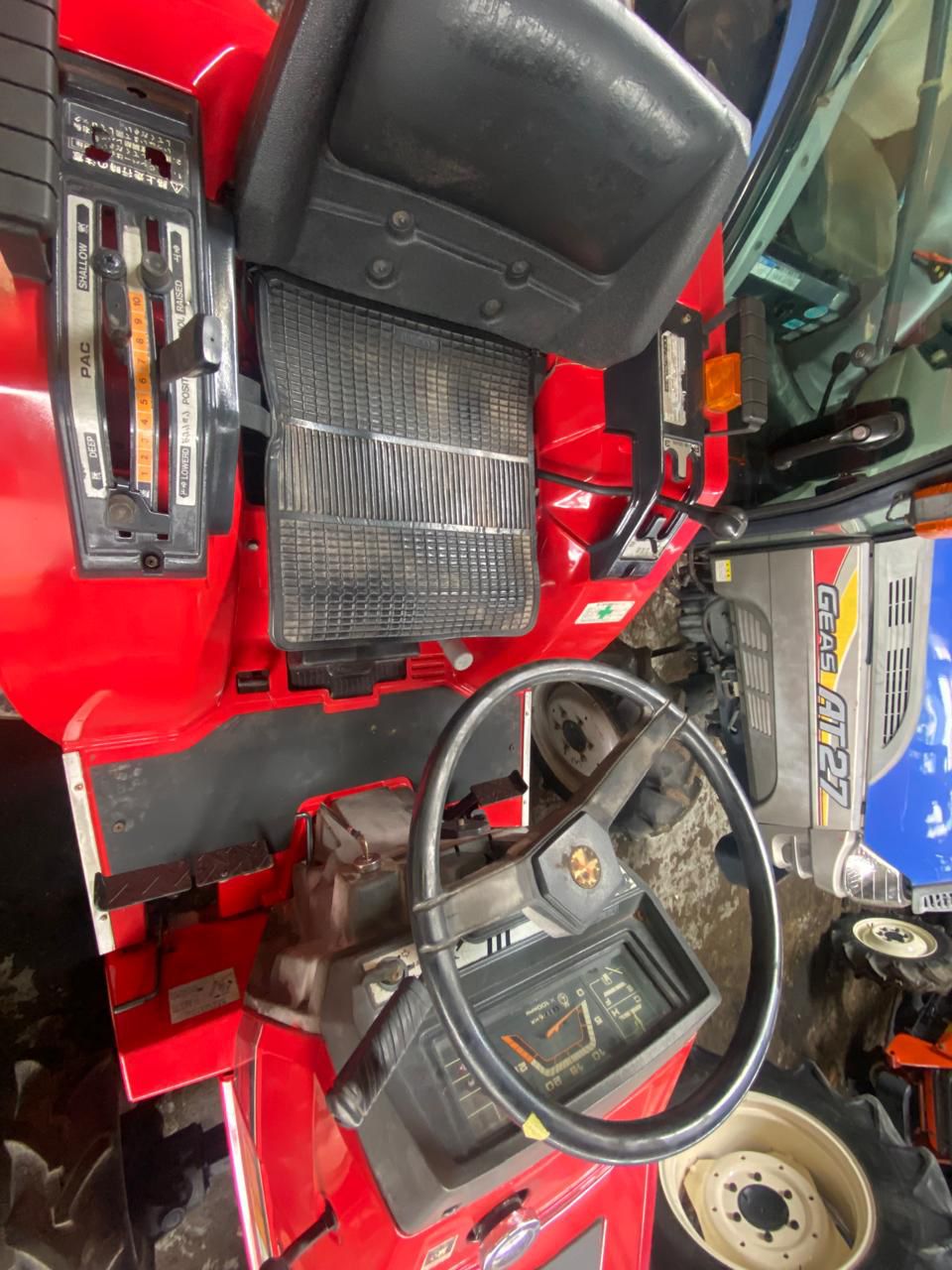 TRACTOR MITSUBISHI MT20 - Imagen 5