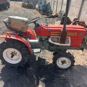 TRACTOR YANMAR M1301D