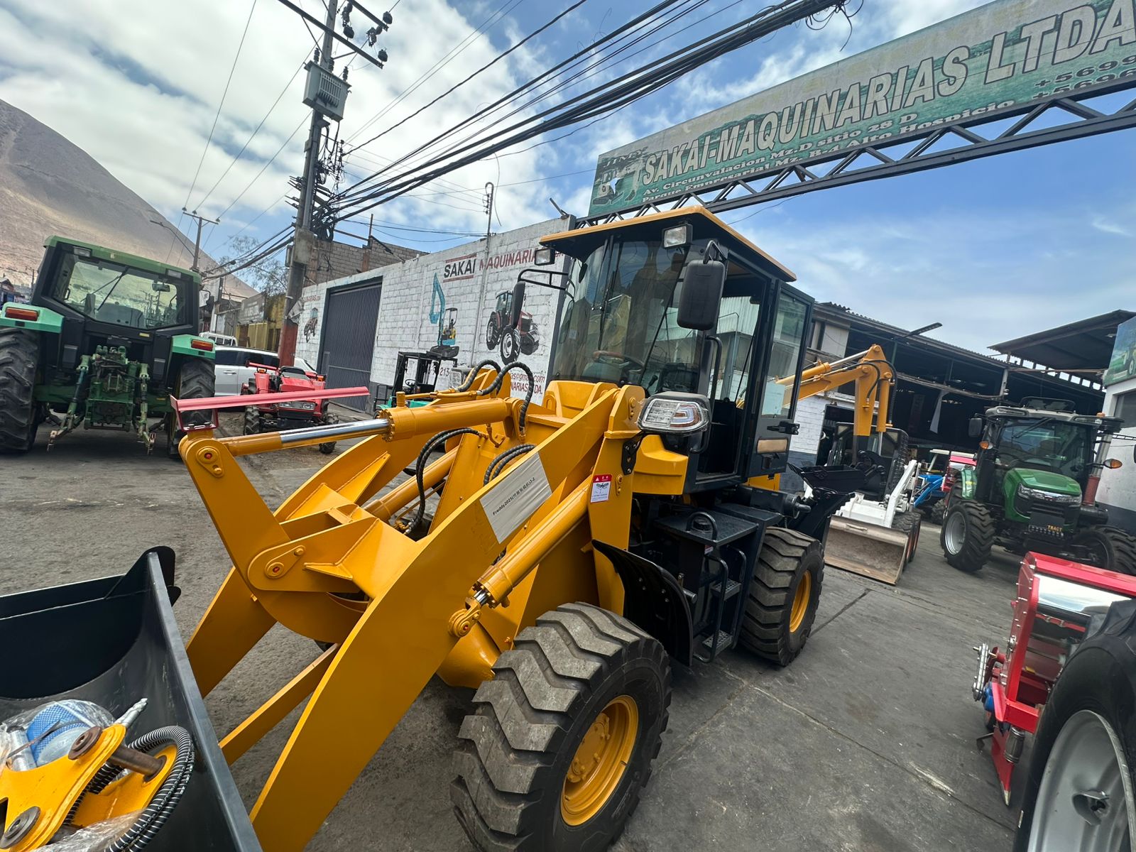 RETROEXCAVADORA HAOHONG - Imagen 2