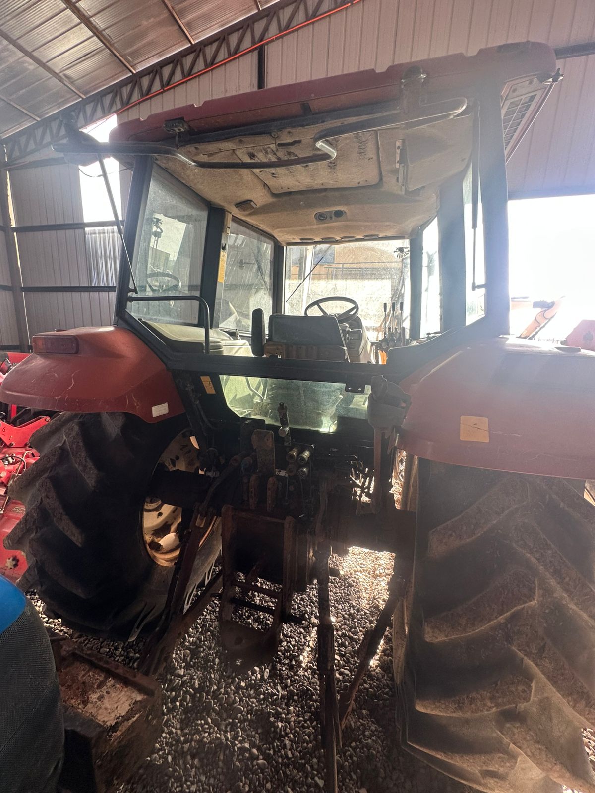 TRACTOR NEW HOLLAND L-85 - Imagen 5