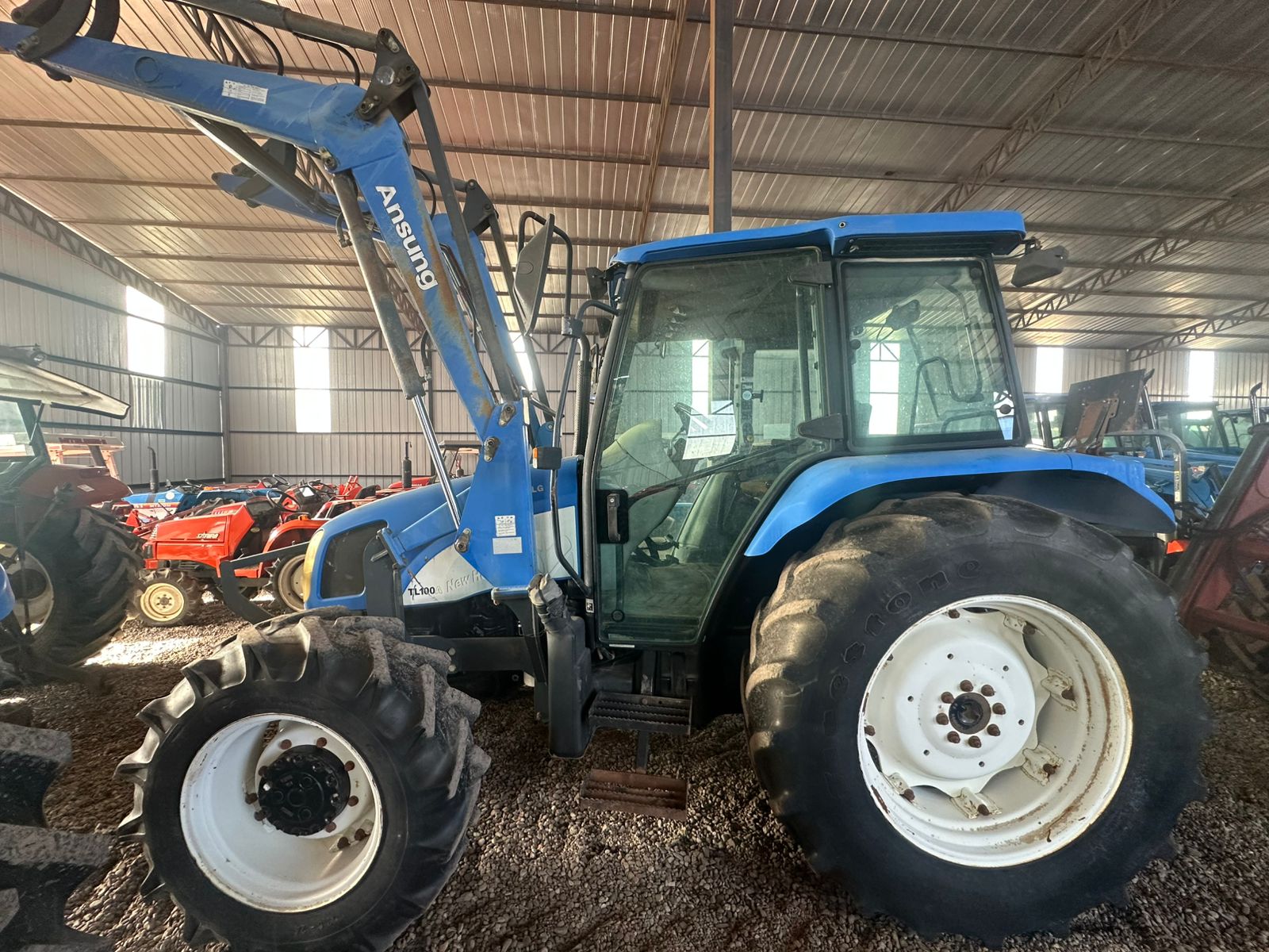 TRACTOR NEW HOLLAND TL-100 - Imagen 2