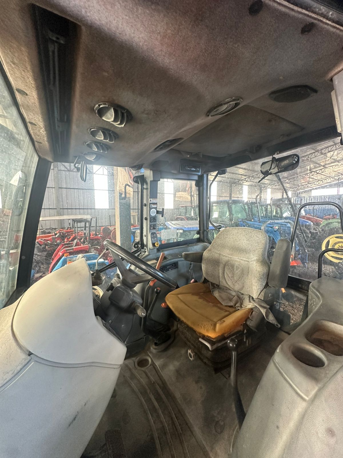 TRACTOR NEW HOLLAND TL-100 - Imagen 6