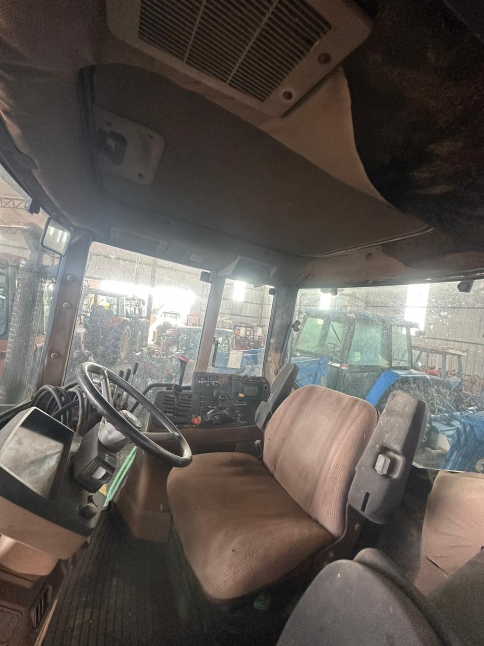 TRACTOR JOHN DEERE 6100 - Imagen 6