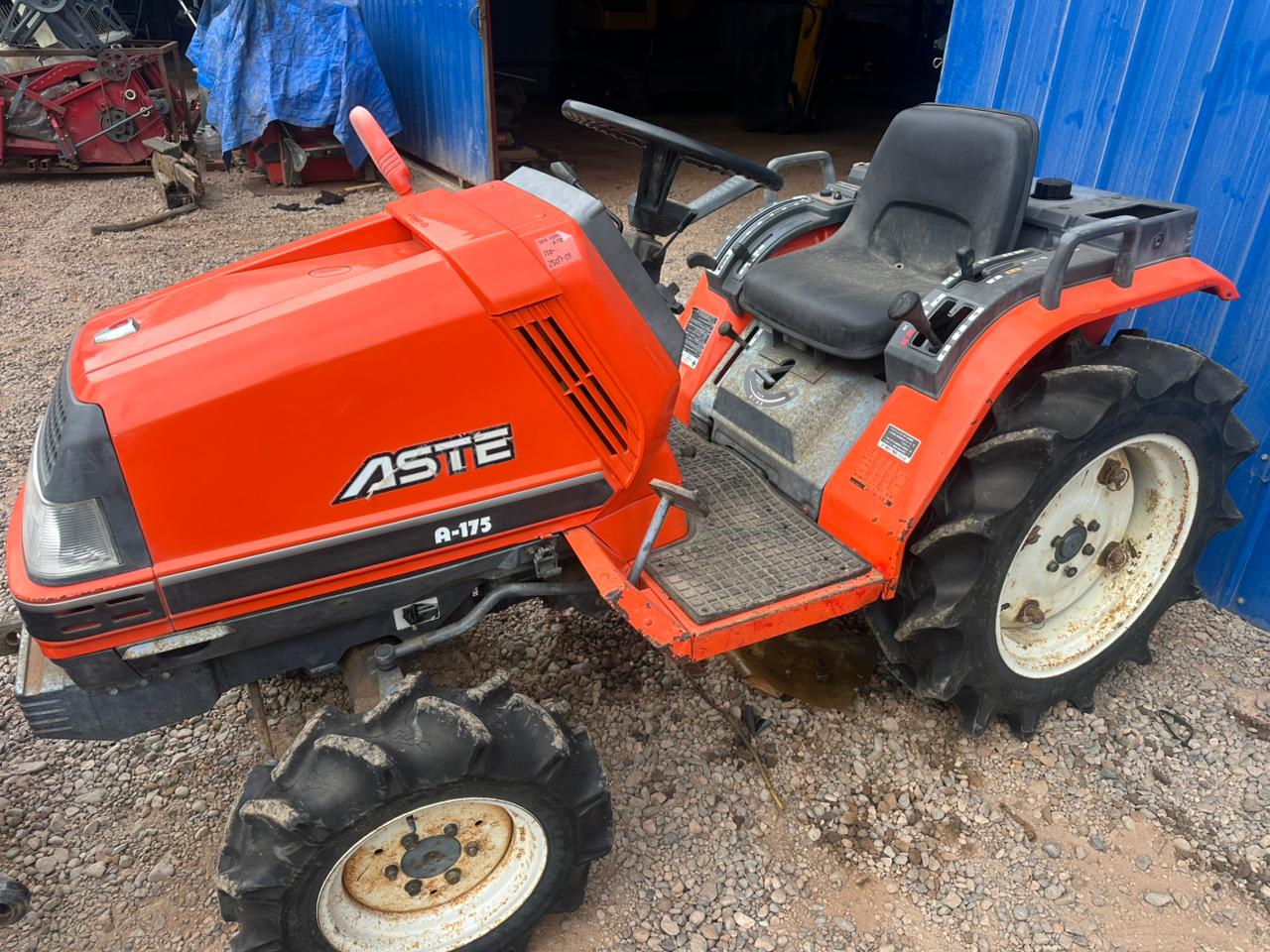 TRACTOR KUBOTA ASTE-A175 - Imagen 4