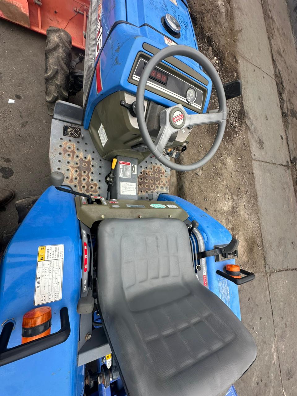 TRACTOR ISEKI TM-15 - Imagen 7