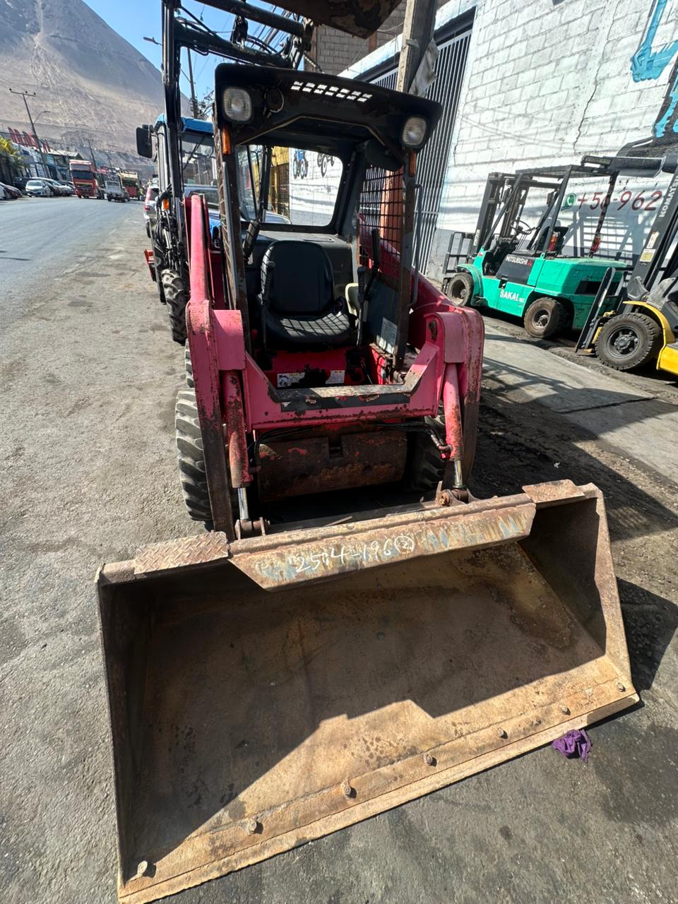 ---VENDIDO---MINI CARGADOR TCM - Imagen 3