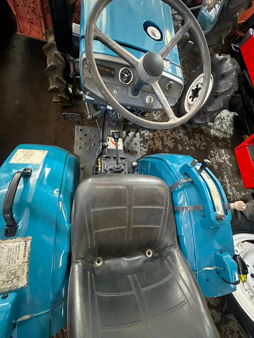 TRACTOR MITSUBISHI D-1450 FD - Imagen 6