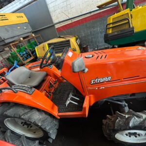 VENDIDO TRACTOR KUBOTA SATURA X-24