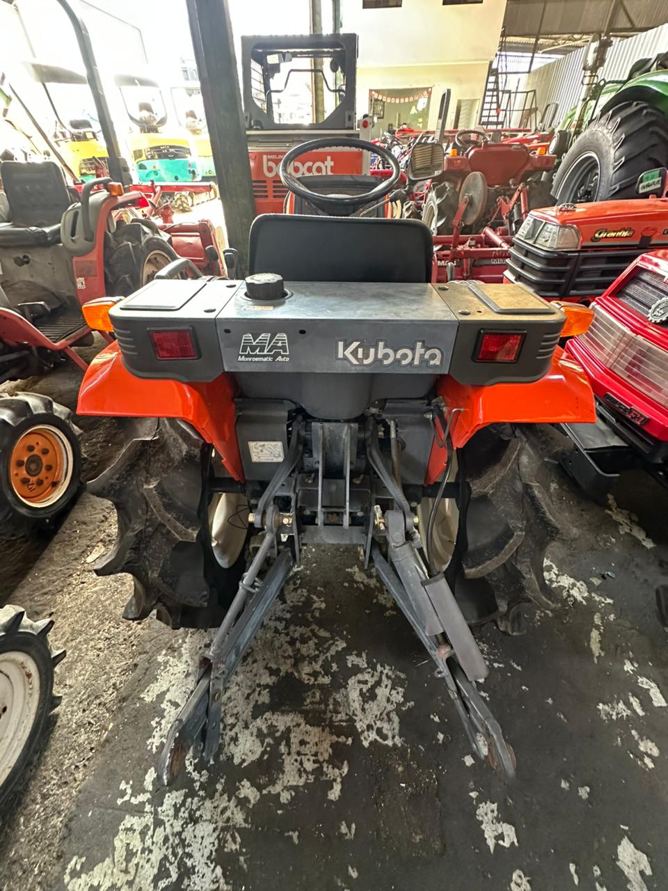 VENDIDO--TRACTOR KUBOTA ASTE A-15 - Imagen 5