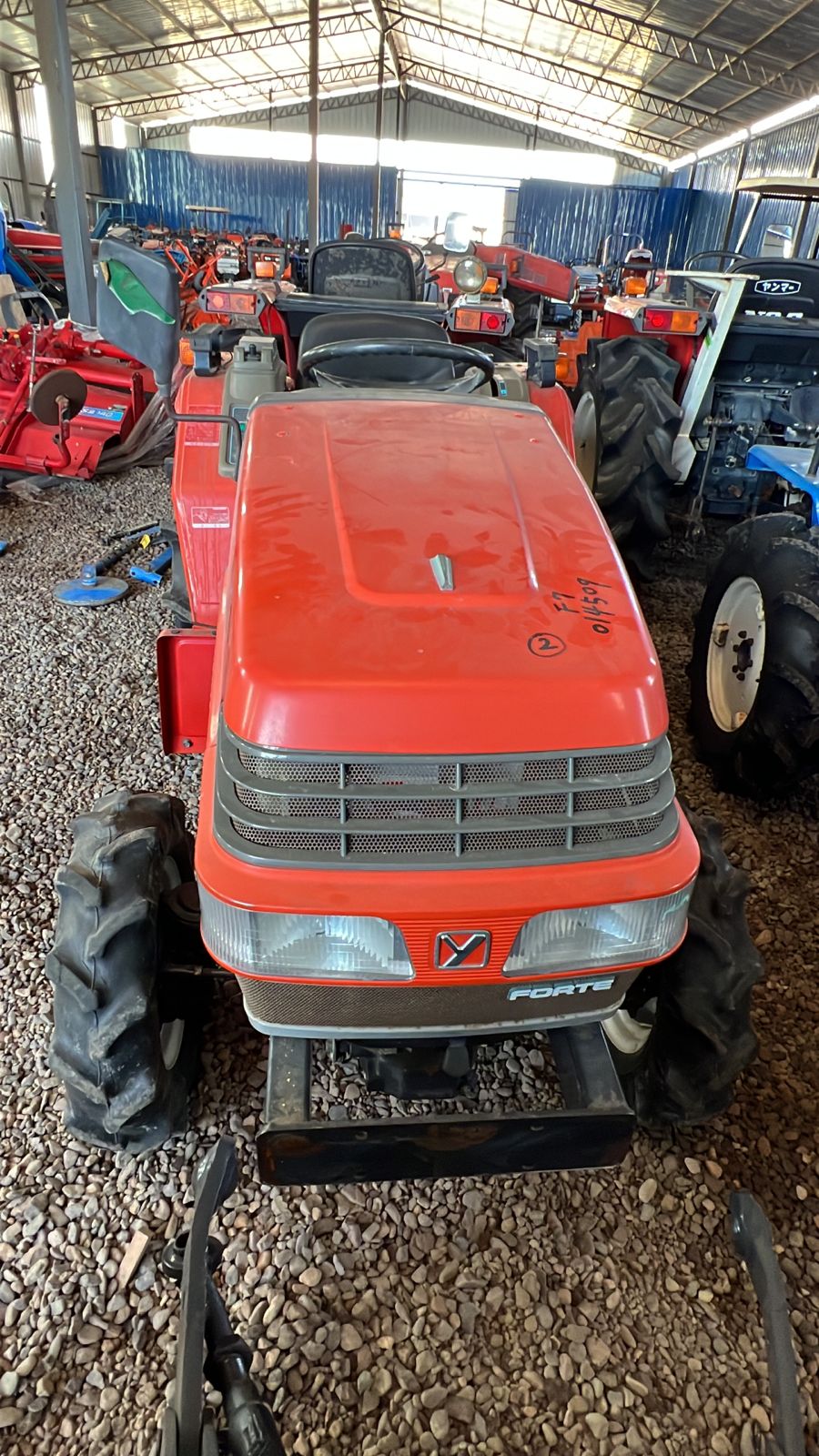 TRACTOR YANMAR F-7 - Imagen 3