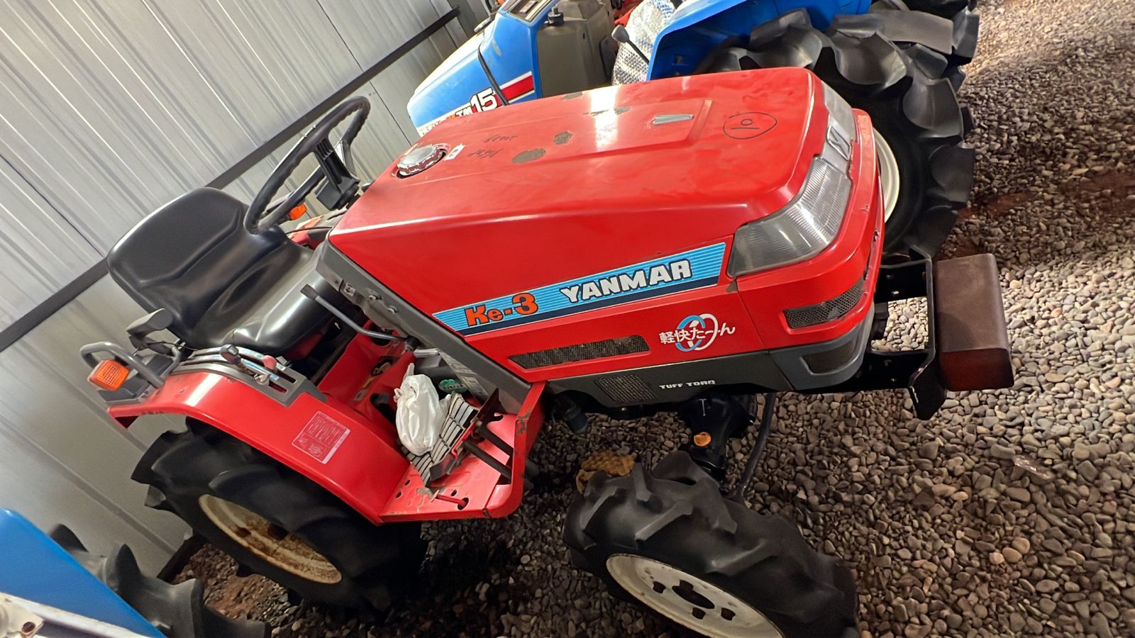 TRACTOR YANMAR KE-3
