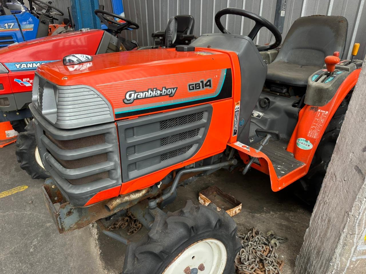 TRACTOR KUBOTA GRAMBIA GB14 - Imagen 3