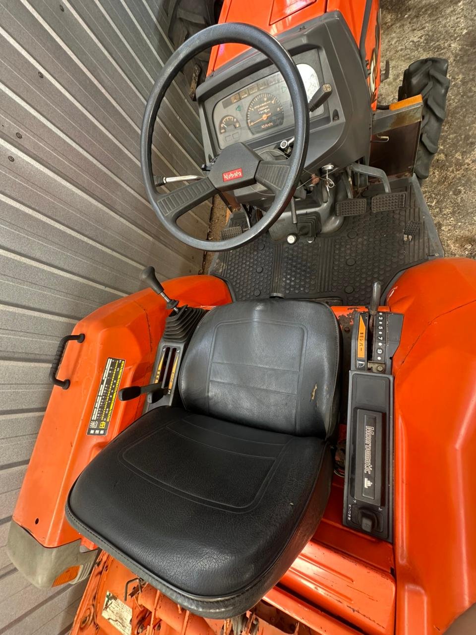 TRACTOR KUBOTA GL-23 - Imagen 6