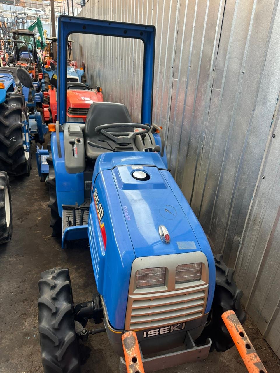 TRACTOR ISEKI SIAL 19 - Imagen 3