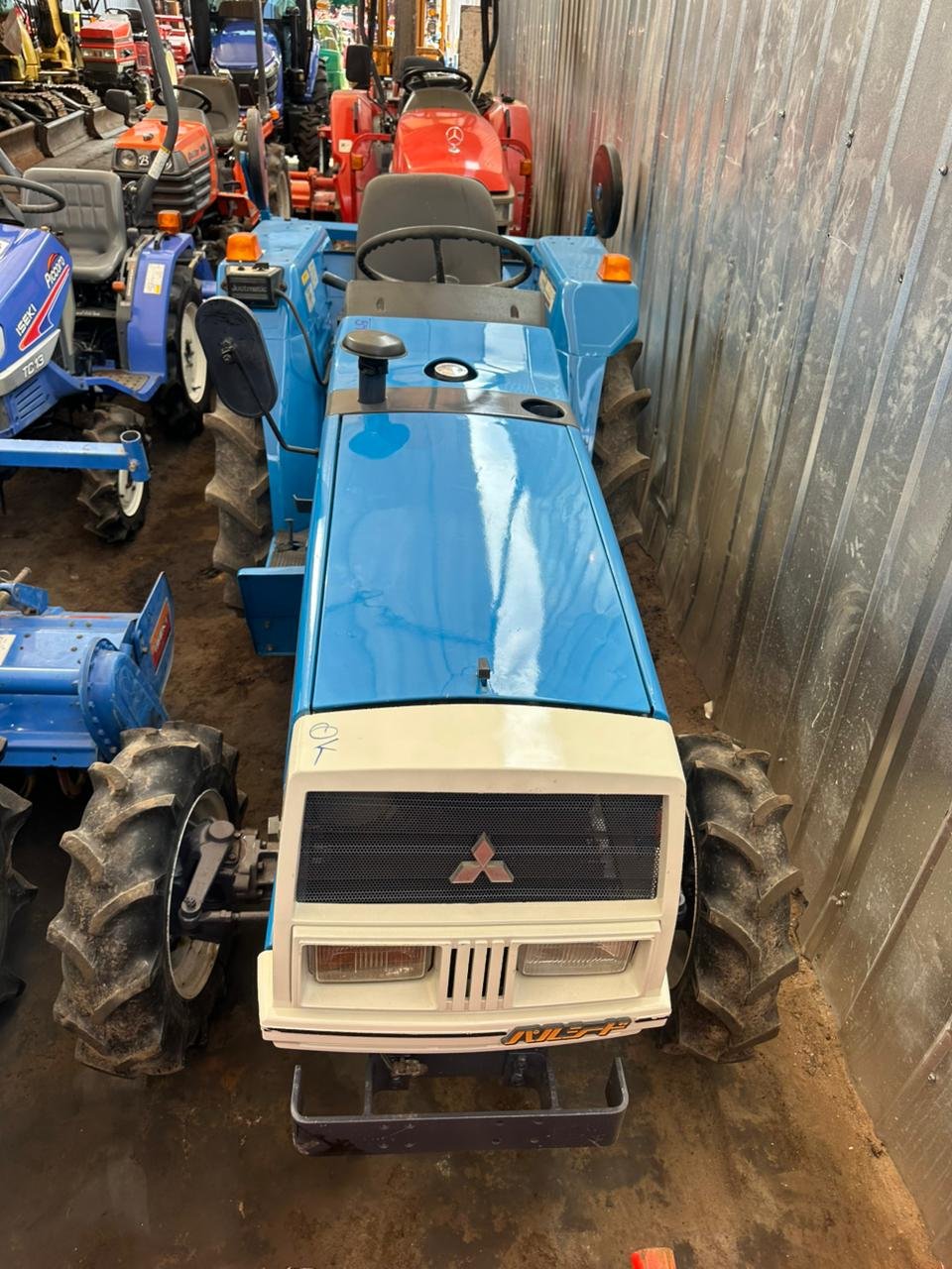 TRACTOR MITSUBISHI MT-2201 - Imagen 3
